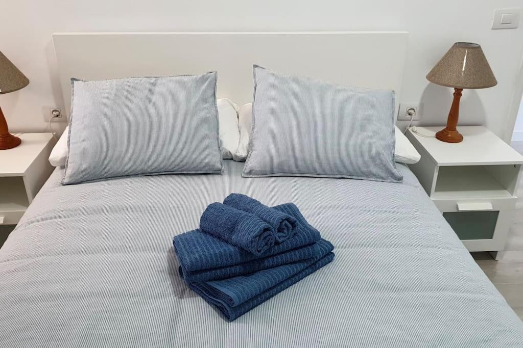 Ocean View Apartment Poris ポリス・デ・アボナ エクステリア 写真